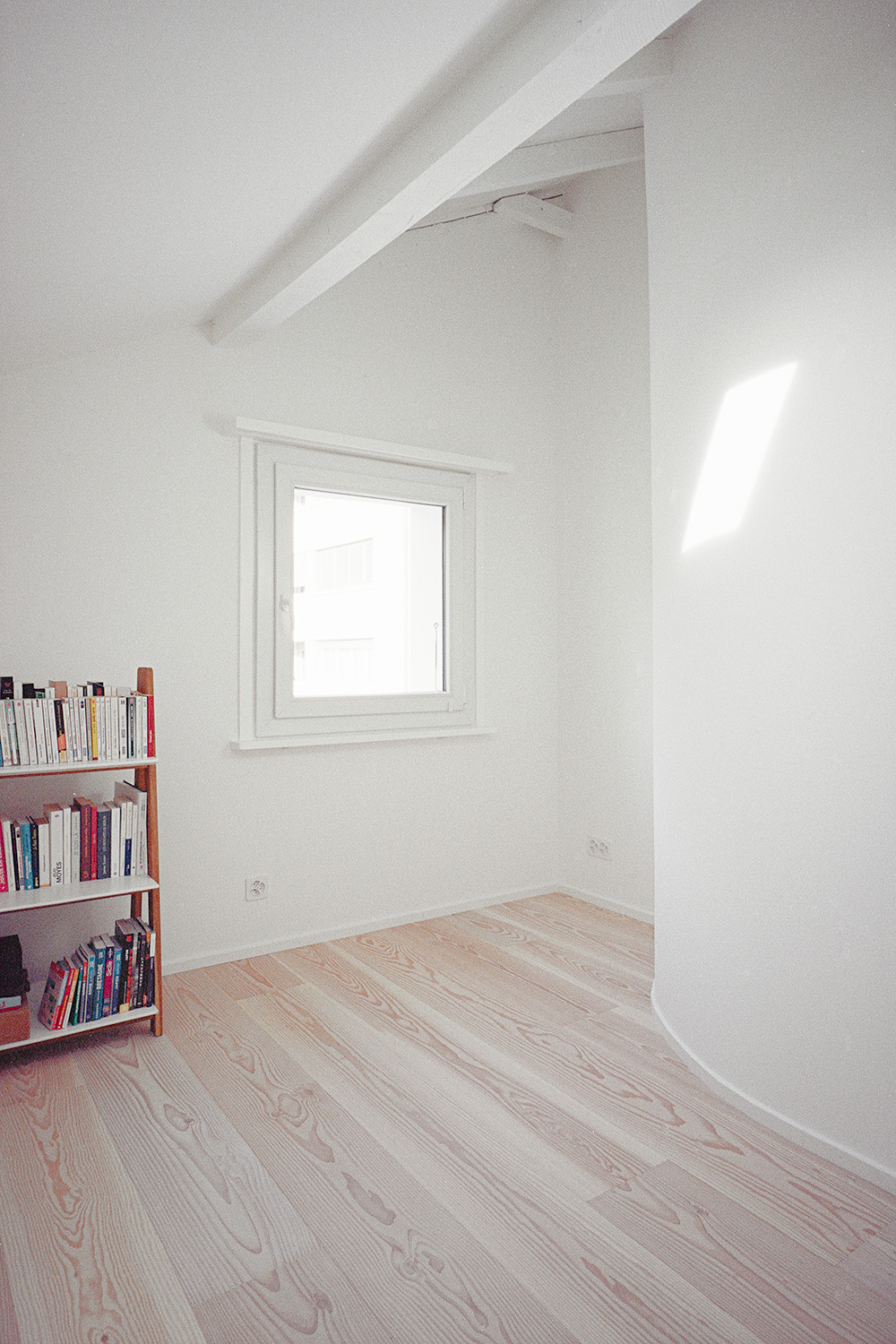 Associati Architectes EPFL SIA Genève. Associati sàrl, Christophe Alhanko, Loris Guillard, Mikaël Sachs. 